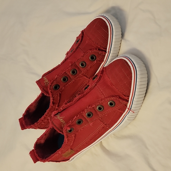 Blowfish Shoes - Blowfish Malibu sneakers red size 8.5